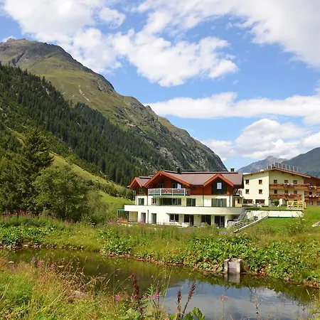 Appartementhaus Naturquell * Sankt Leonhard im Pitztal